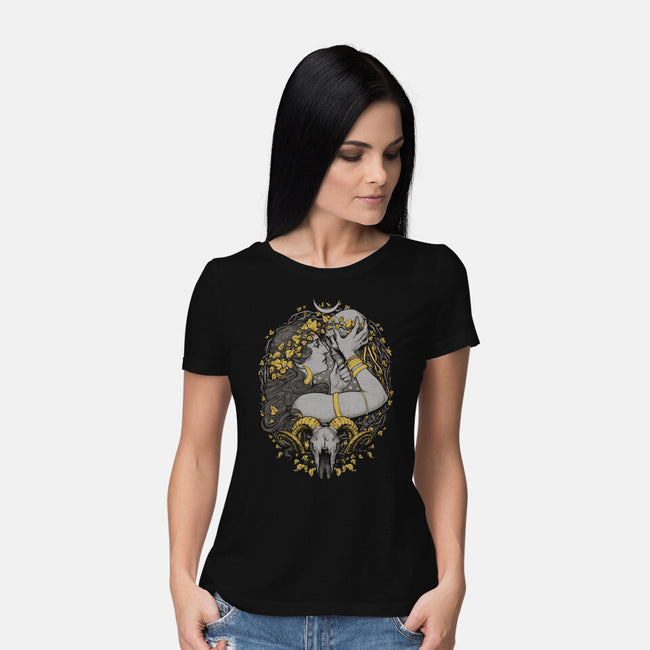 Skull Witch-Womens-Basic-Tee-MedusaD