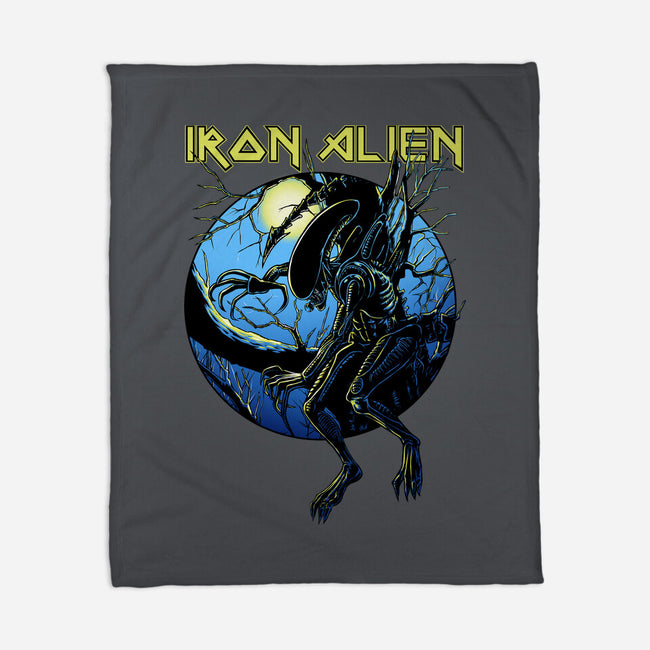 Iron Xenomorph-None-Fleece-Blanket-joerawks