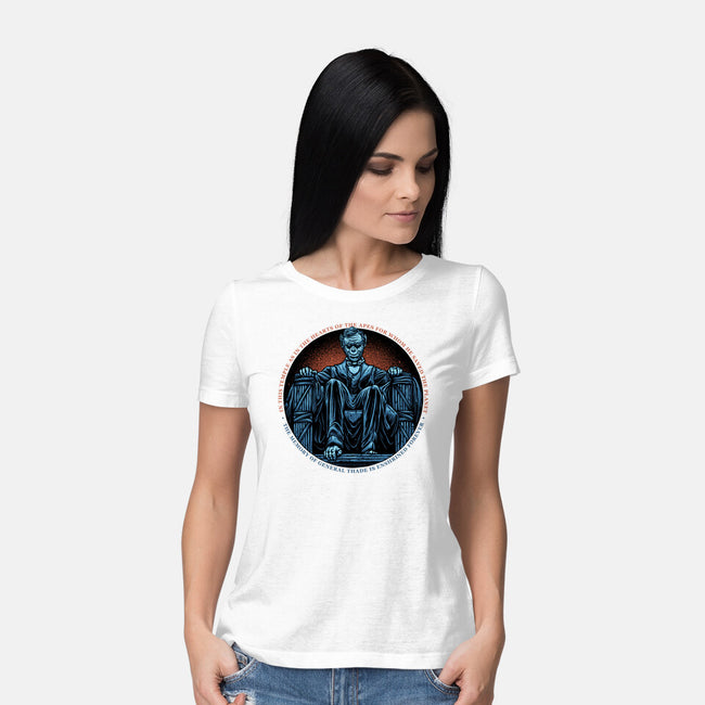 Welcome To A New Kingdom-Womens-Basic-Tee-glitchygorilla