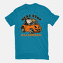 Spooky Beagle Car-Mens-Basic-Tee-Studio Mootant